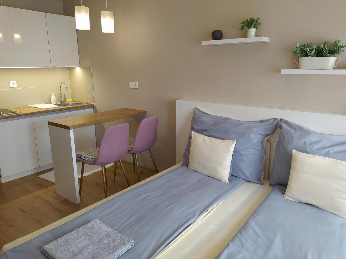 Lia Apartman Nyiregyhaza Exterior foto